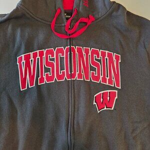 Wisconsin Badgers Zip-Up Hoodie by Colosseum, Men's Large, Dark Gray w/red W